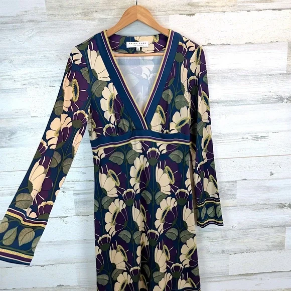 Trina Turk Silk Floral V Neck Empire Waist Dress Boho Chic Sz 12 Retro Boho - Picture 6 of 13